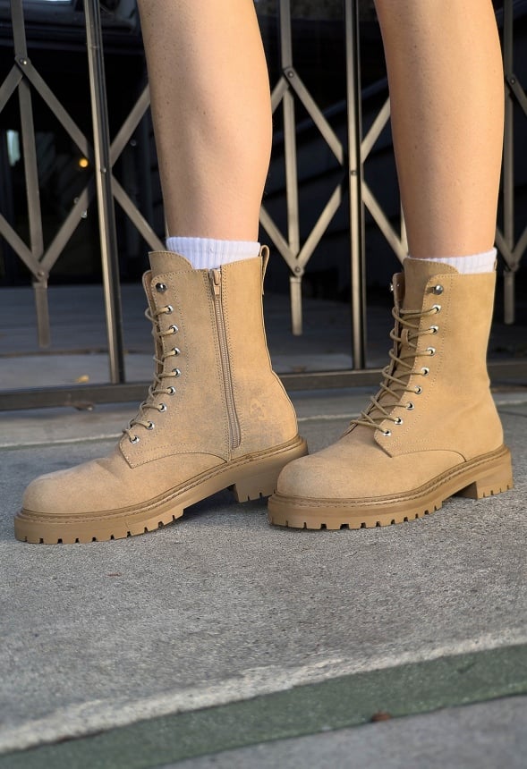 Briar Lace Up Ankle Boot Sand
