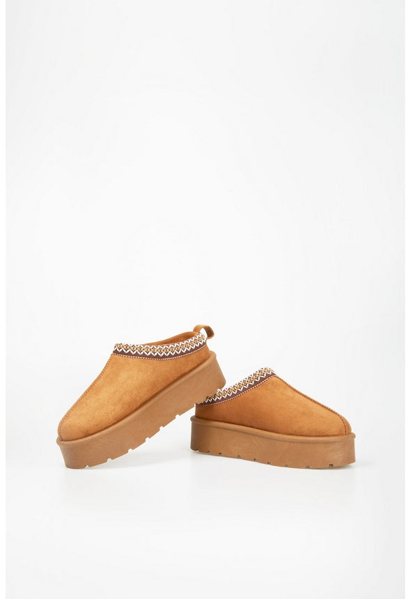 Manu Fuzzie Chestnut
