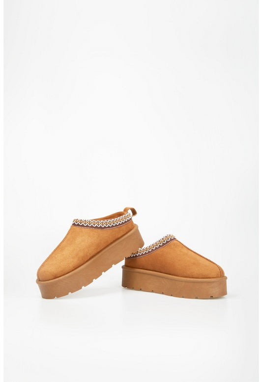 Manu Fuzzie Chestnut
