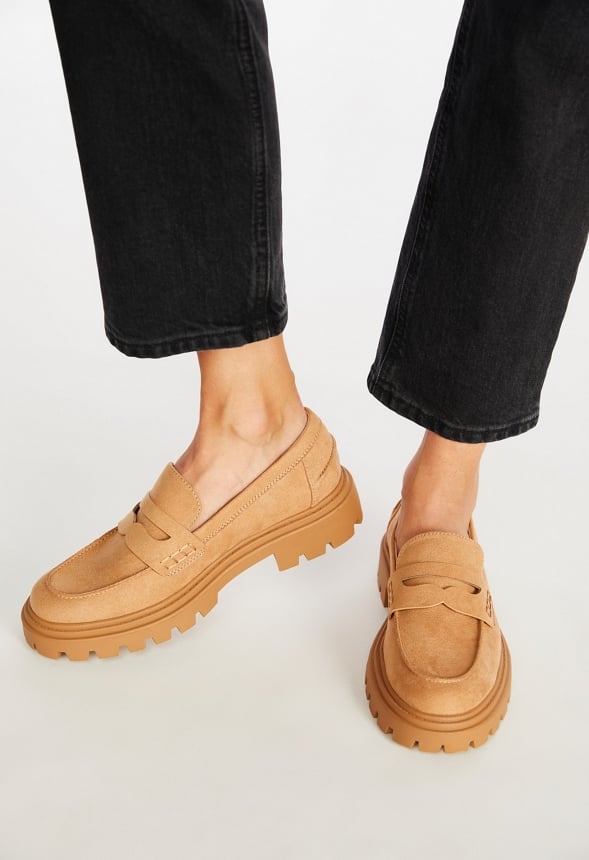 Colette Lug Sole Loafer Light Camel