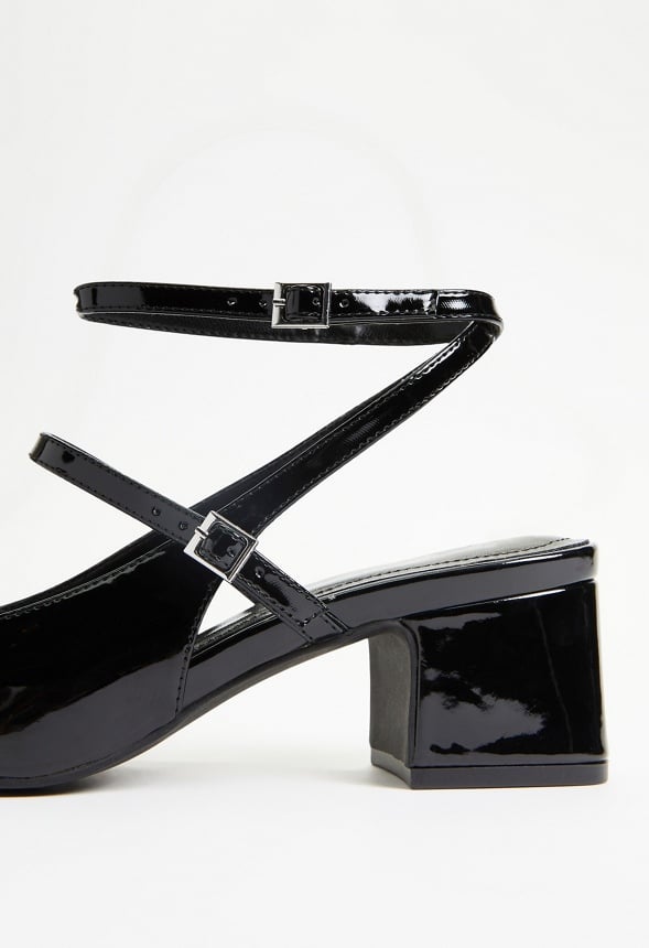 Quinnie Block Heeled Court Black